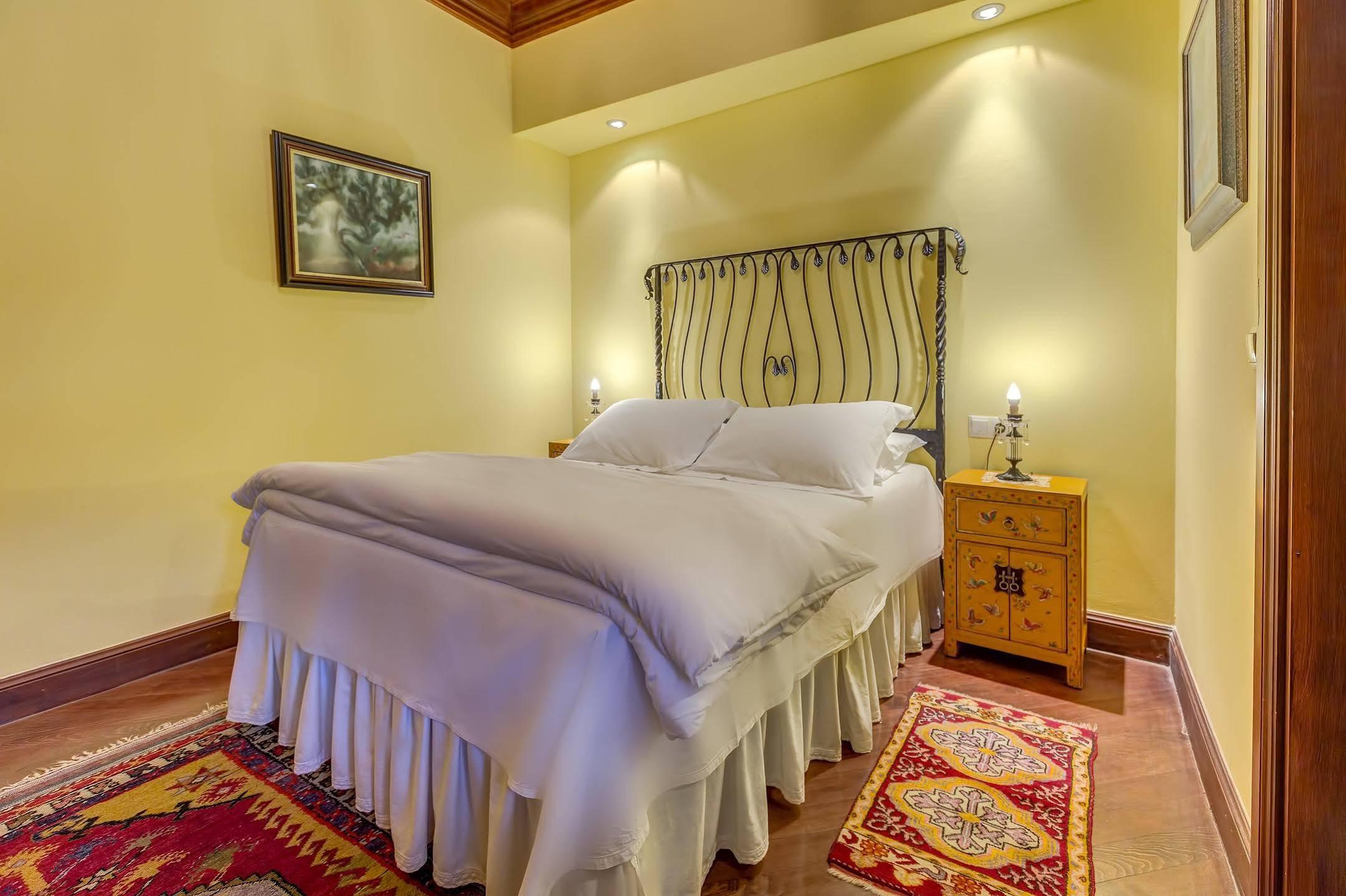 Kaucuk Hotel Adult Only Antalya Bagian luar foto